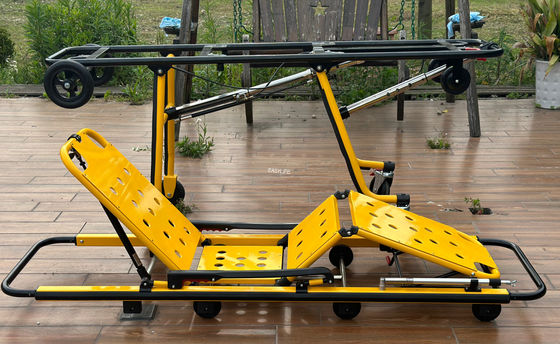 折りたたむ足の機械構造と高度調整のアルミニウム合金救急用ストレッチャー