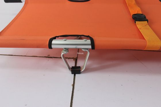 208CMの医療機器の携帯用救急車の二重折りたたみ伸張器4.7KG