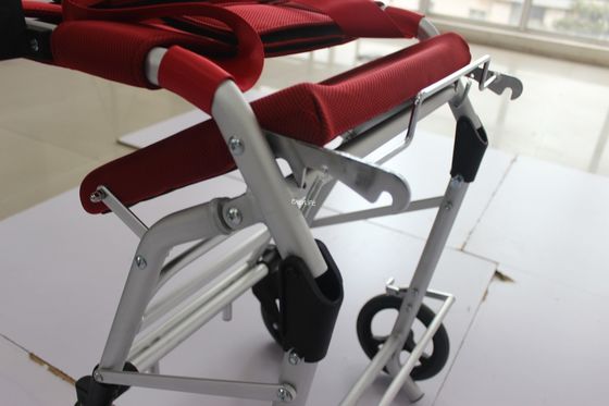 アルミ合金120kgはモーターを備えられた電動車椅子折り畳み式の軽量GB2626を折る