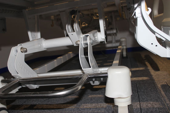 洗面所と白い家の使用W105のための冷間圧延された鋼鉄85in電気病院用ベッド